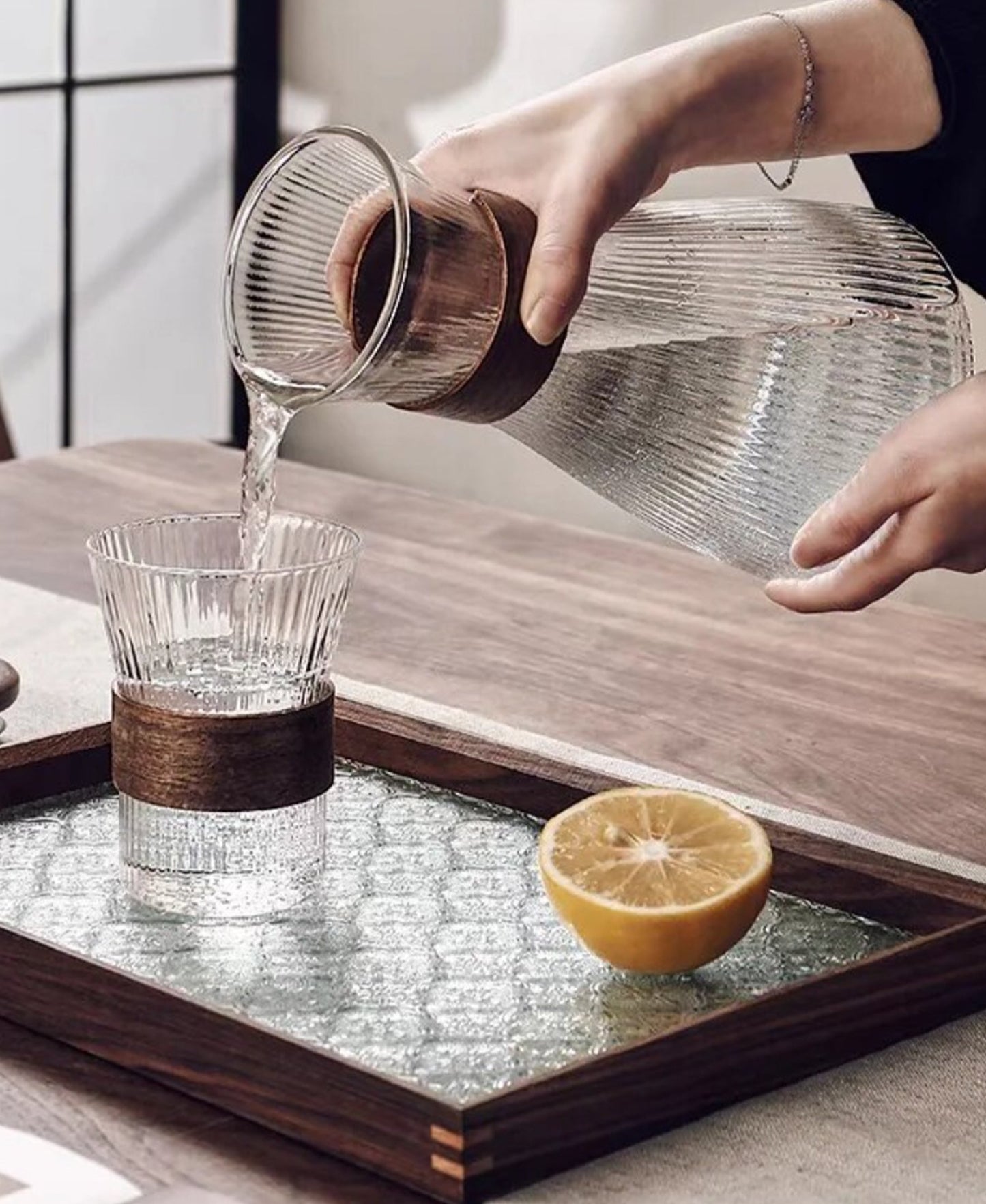 CLEAR RIBBED GLASS PITCHER W/WOOD BAND GB 33.82 OZ /1000ML 4.52"D X10.23"HCLEAR RIBBED GLASS PITCHER W/WOOD BAND 33.82 OZ /1000 ML, 4.52"D X10.23"H GB