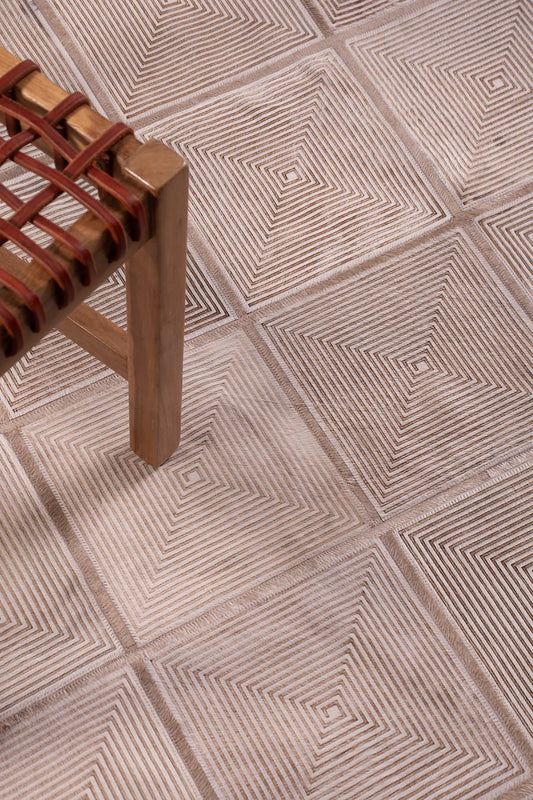 THEO LASERED - Natural Cowhide Rug