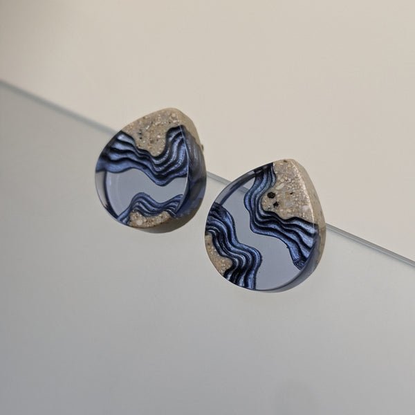 Ridge Stud Earrings – Aquamarine & Ultramarine Resin Teardrops