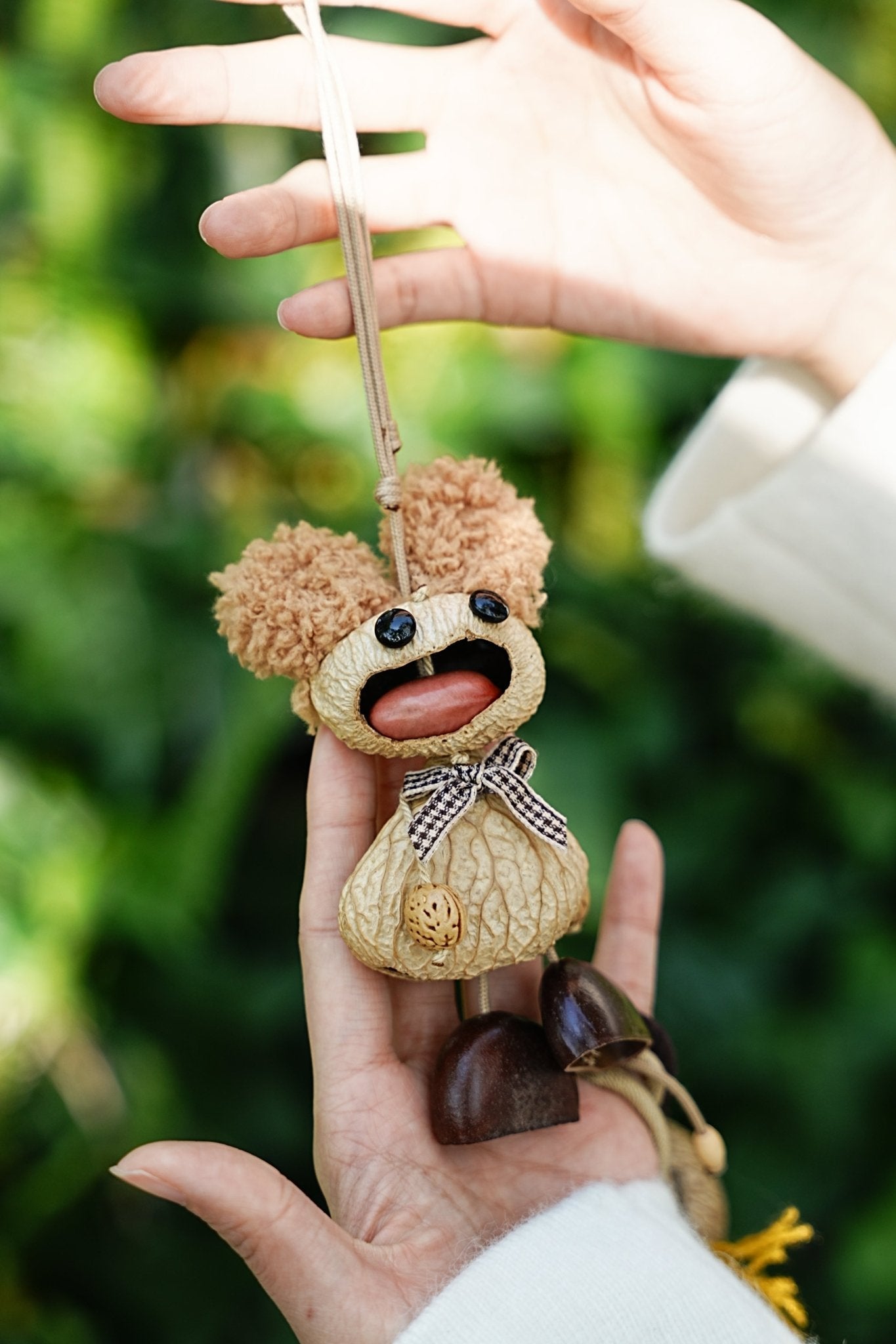 "The Chatterbox" Big-Mouth Seed Doll