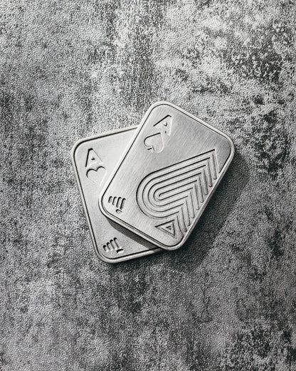 SHUFFLE POCKET ACES V2 (Satin Silver)