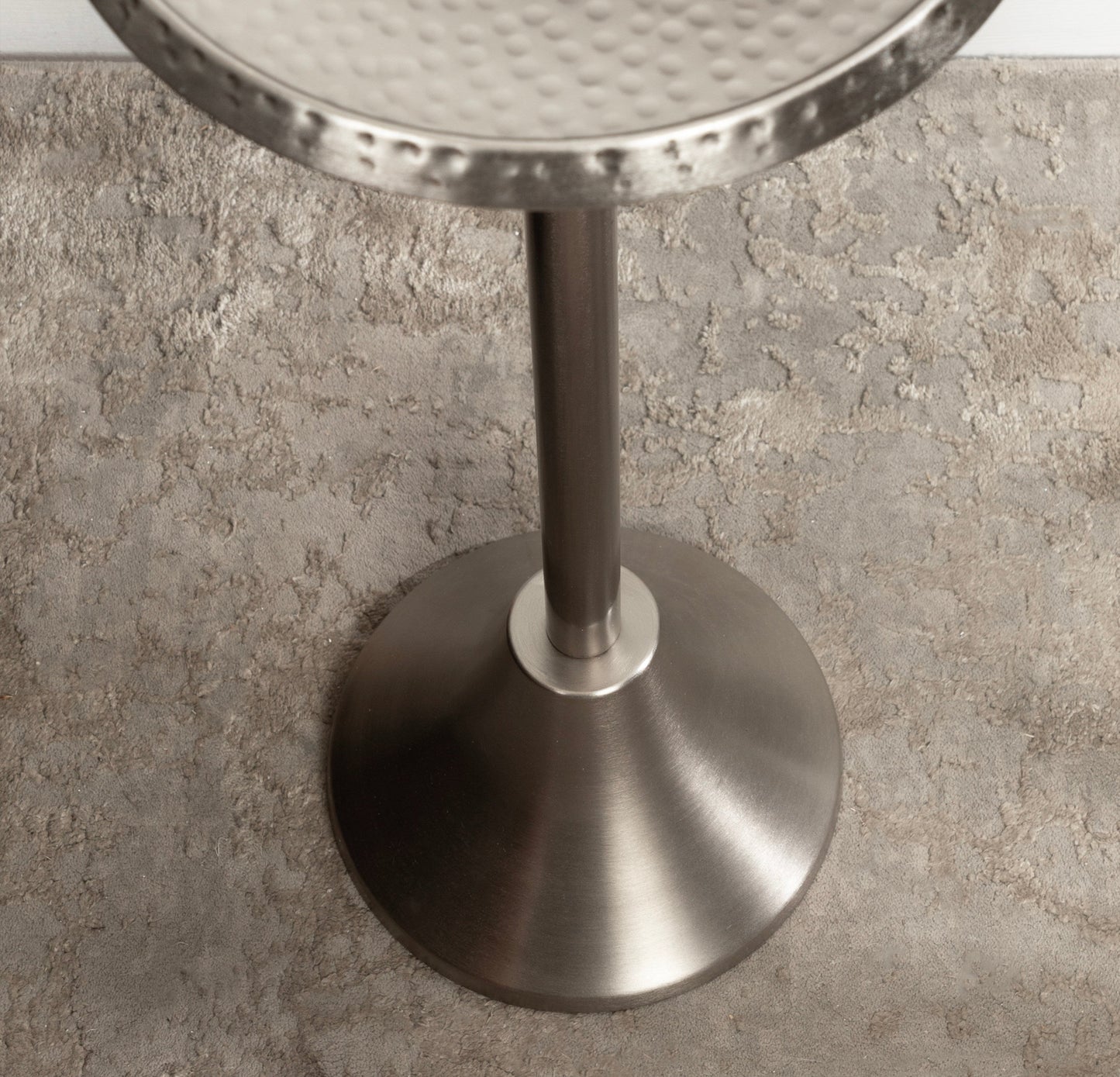 Sanzo Metal Drink Table