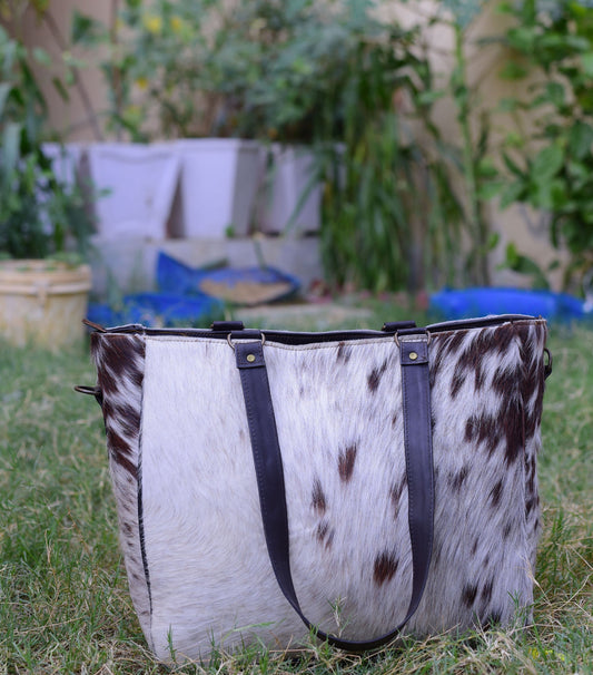 Cowhide Crossbody Bag - Chic Genuine Leather Purse with Adjustable Strap, Perfect Everyday Leather Crossbody for Her