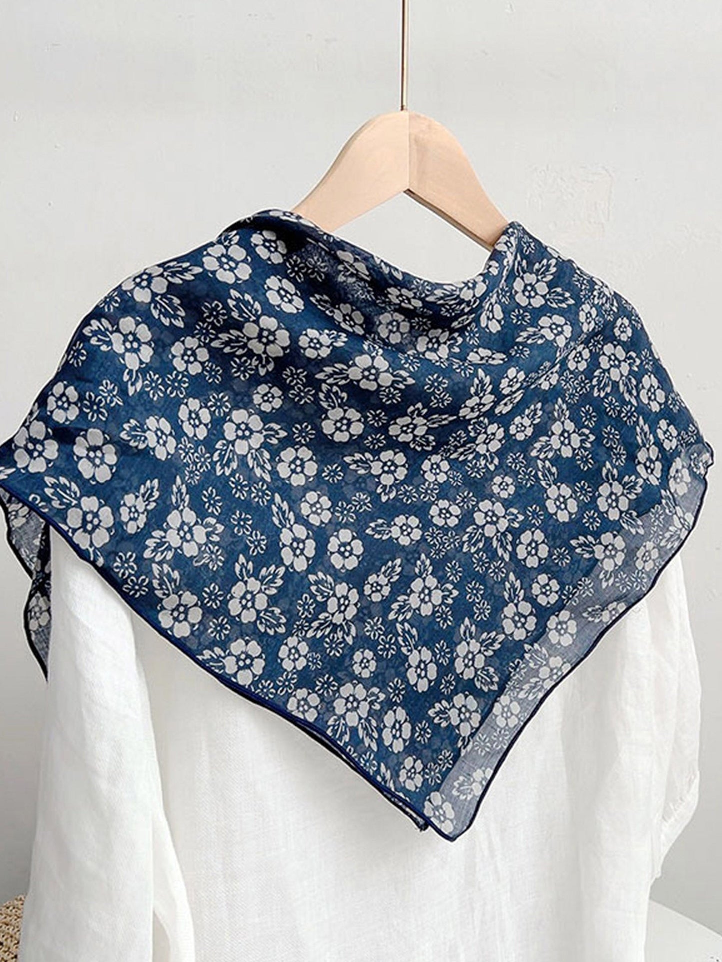 Ramie Vintage Print Handkerchief