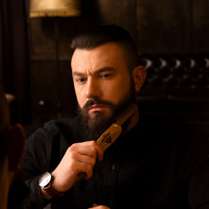 Wooden Beard Comb – Bearded Man