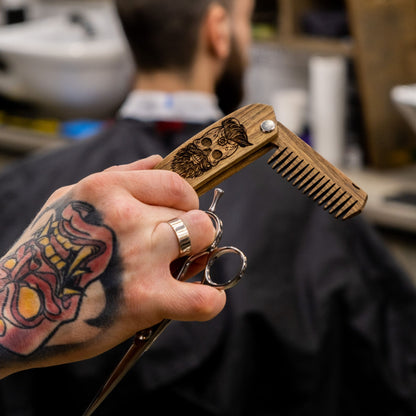 Wooden Beard Comb – Skull Design