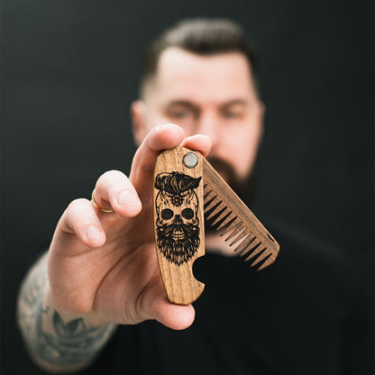Wooden Beard Comb – Skull Design