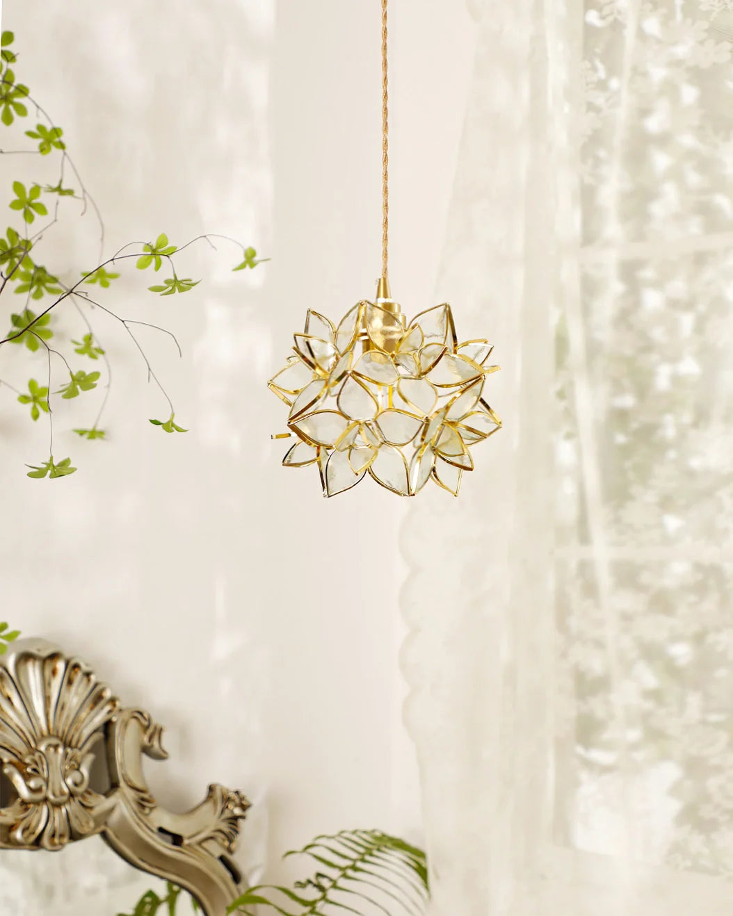 Floral Glass Pendant Lamp