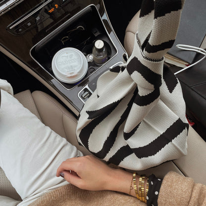The Meander Black Handbag