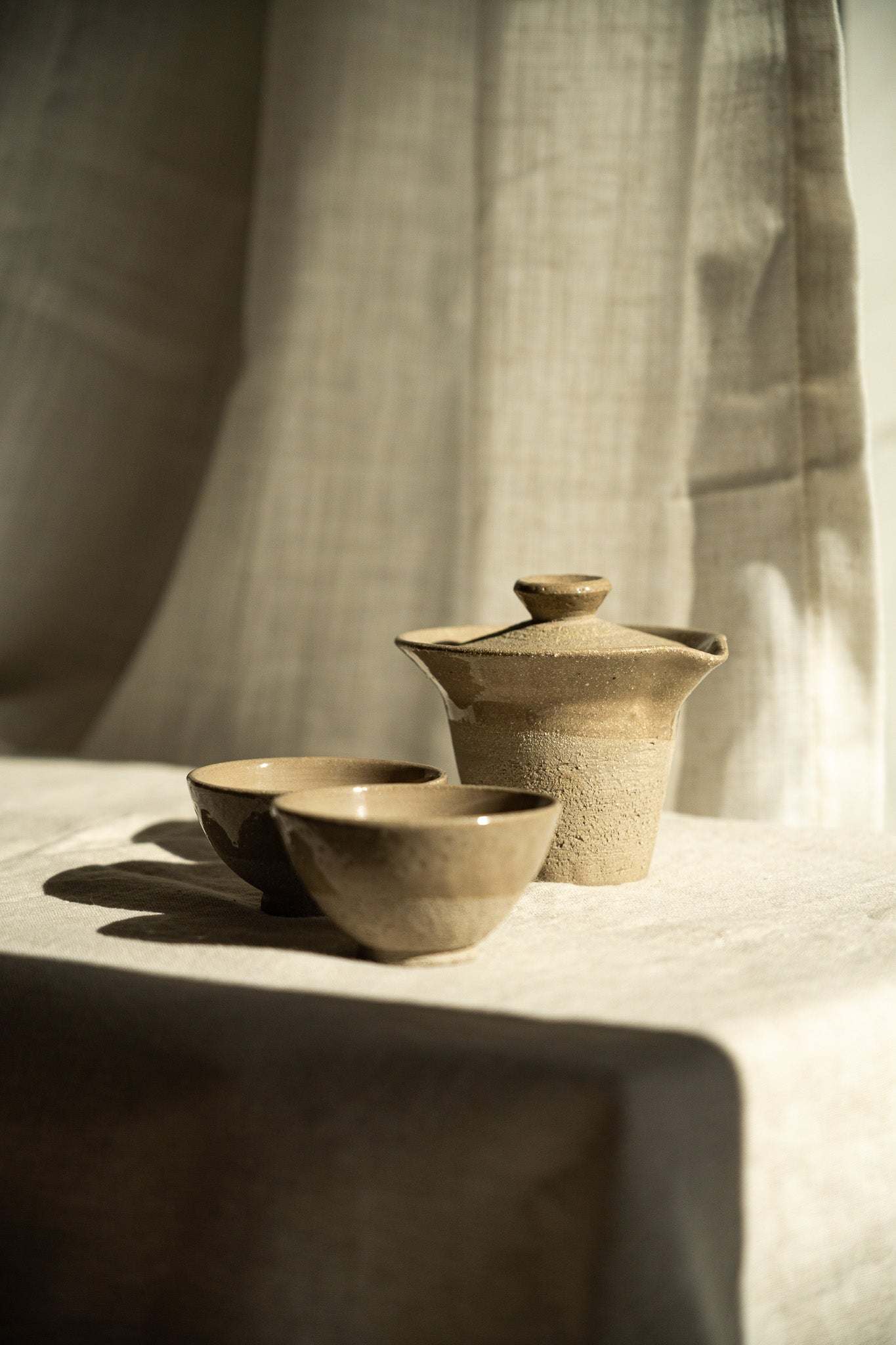 Handmade Stoneware Gaiwan – Gray with Speckles