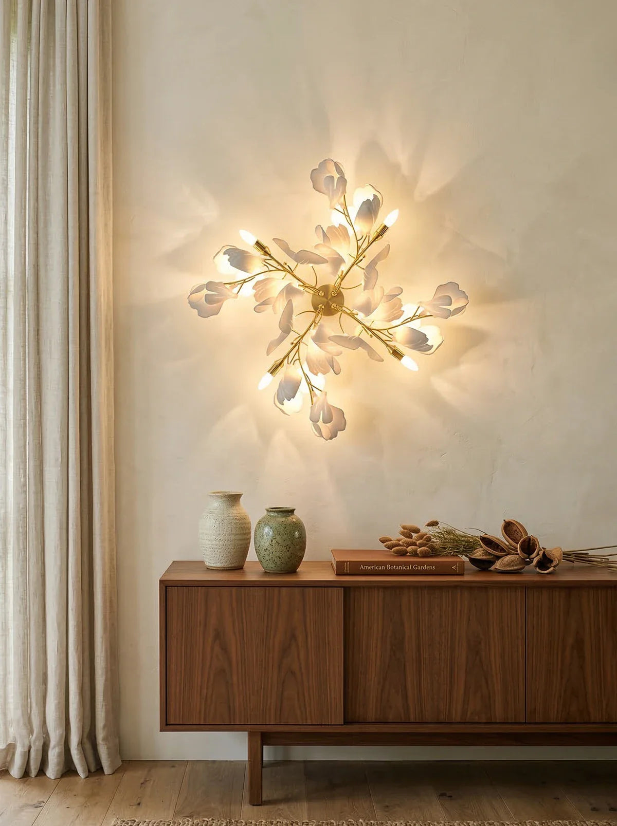 Gingko Flowers Wall Lamp