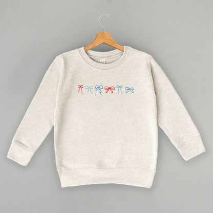 Red And Blue Ribbons (Kids)