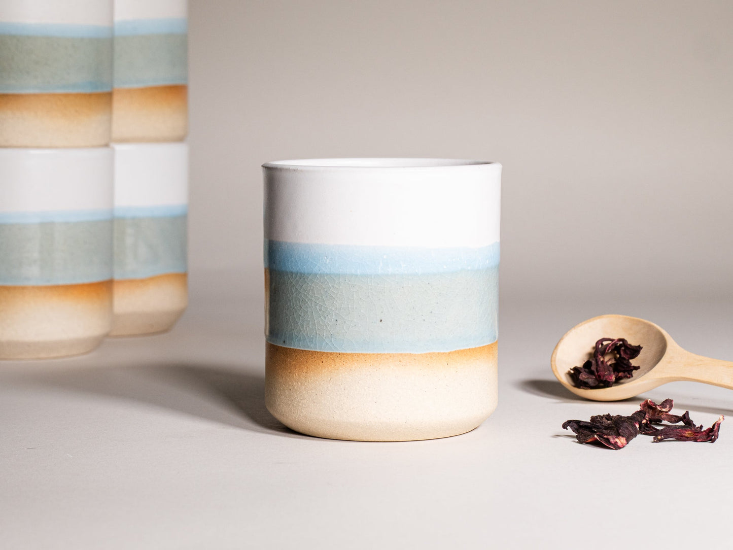 Smoothie Cup Light Blue White 14 oz Stoneware