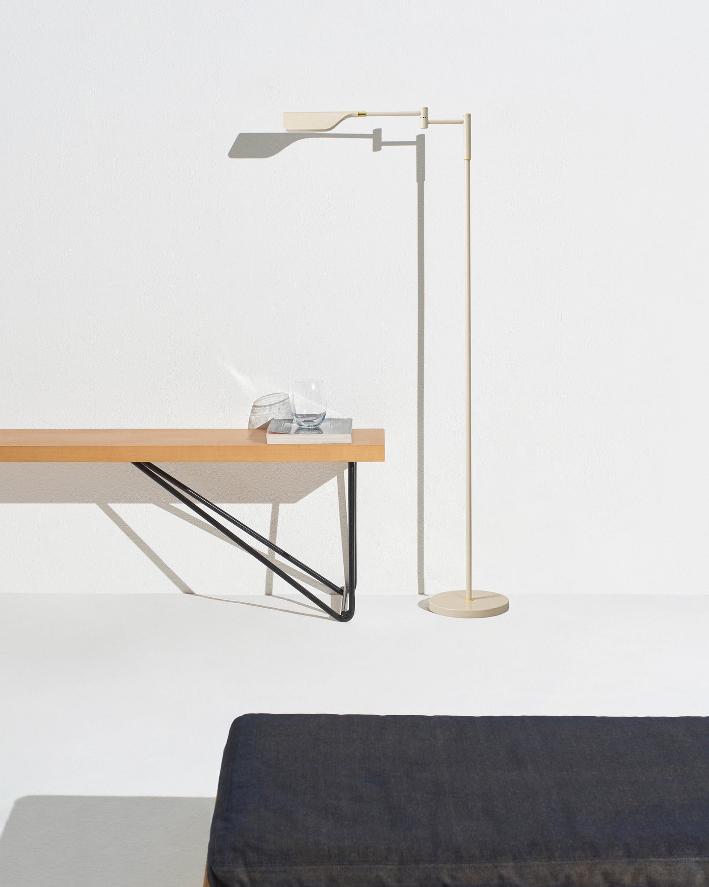 Leaf Floor Lamp