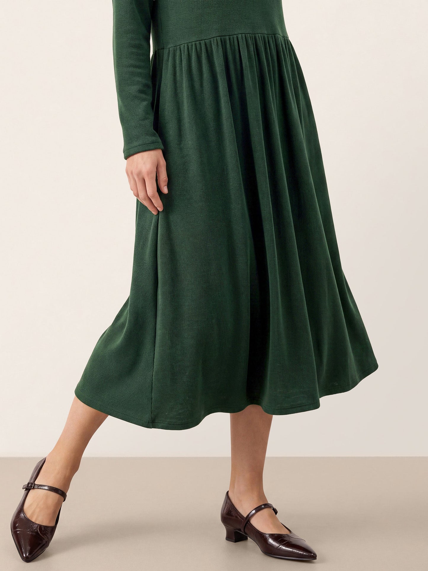Lyocell Ruffle V-Neck Gathered Waist Knit Midi Dress BRIELLE