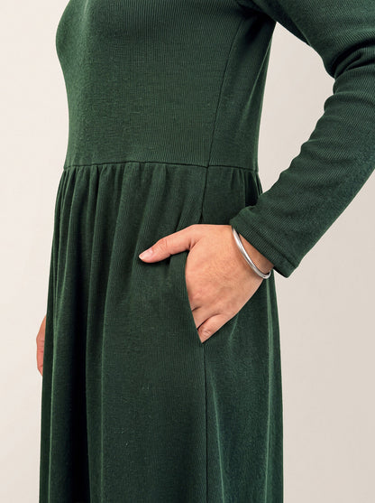 Lyocell Ruffle V-Neck Gathered Waist Knit Midi Dress BRIELLE