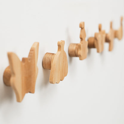 Princess wall hooks