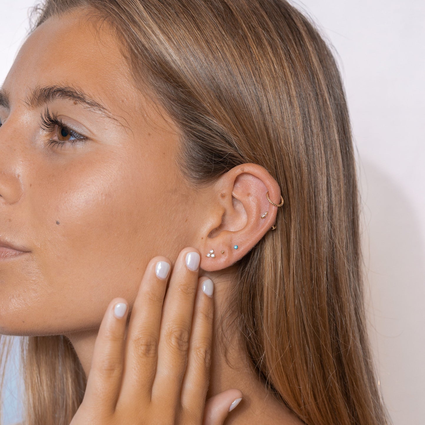 14K Solid Gold 2mm Aquamarine CZ Threadless Labret Flat Back Earring