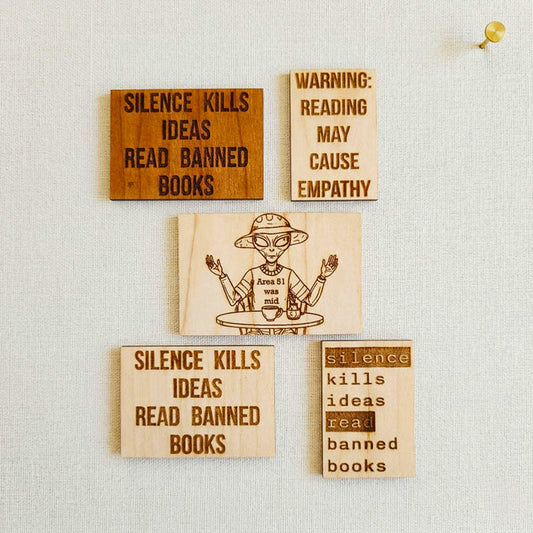 Wood Sticker | Reading causes empathy