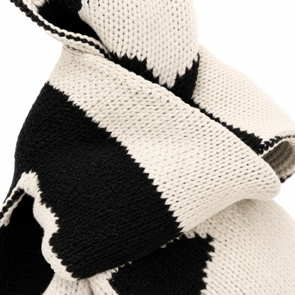 The Meander Black Handbag