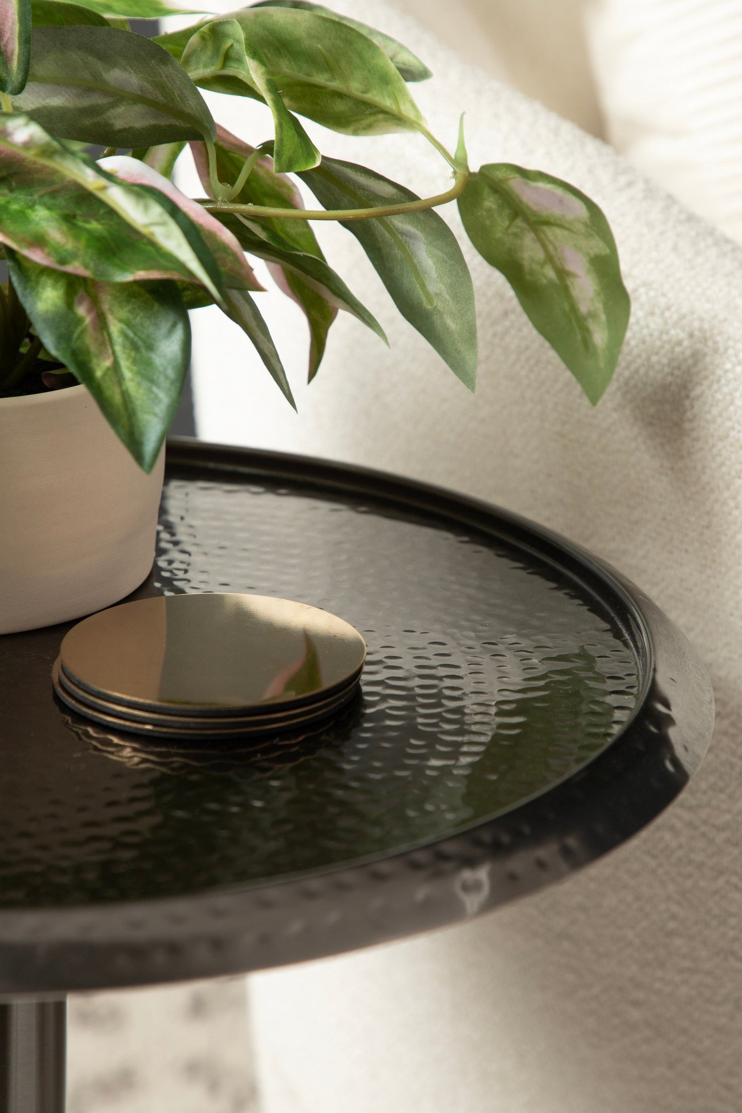 Sanzo Metal Side Table