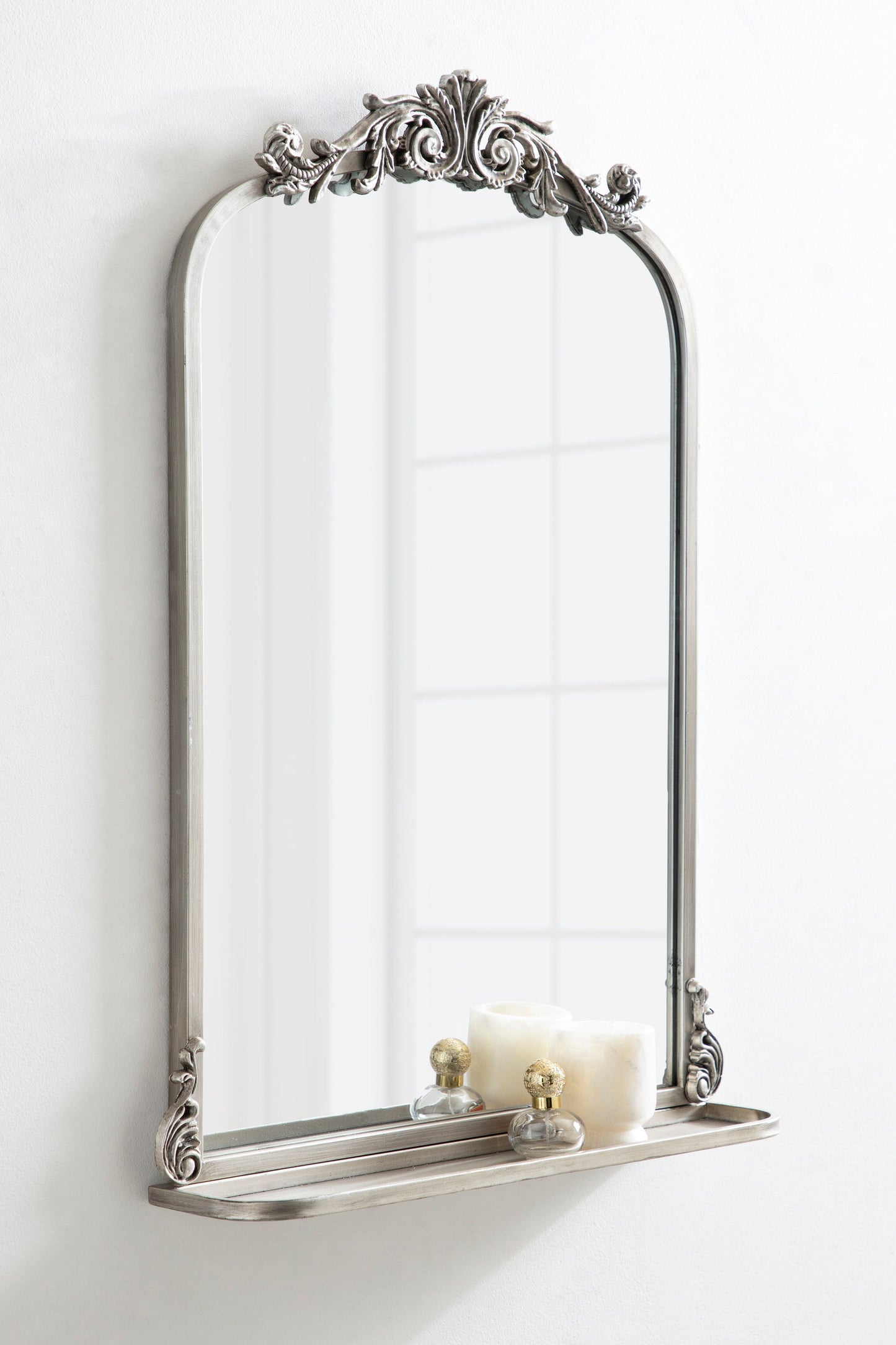 Arendahl Traditional Arch Mirror with Shelf