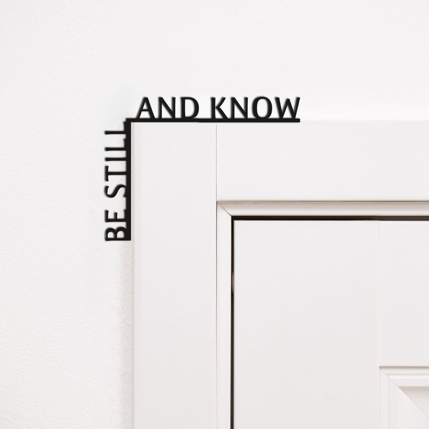 Wooden Corner Quote – Be Still and Know