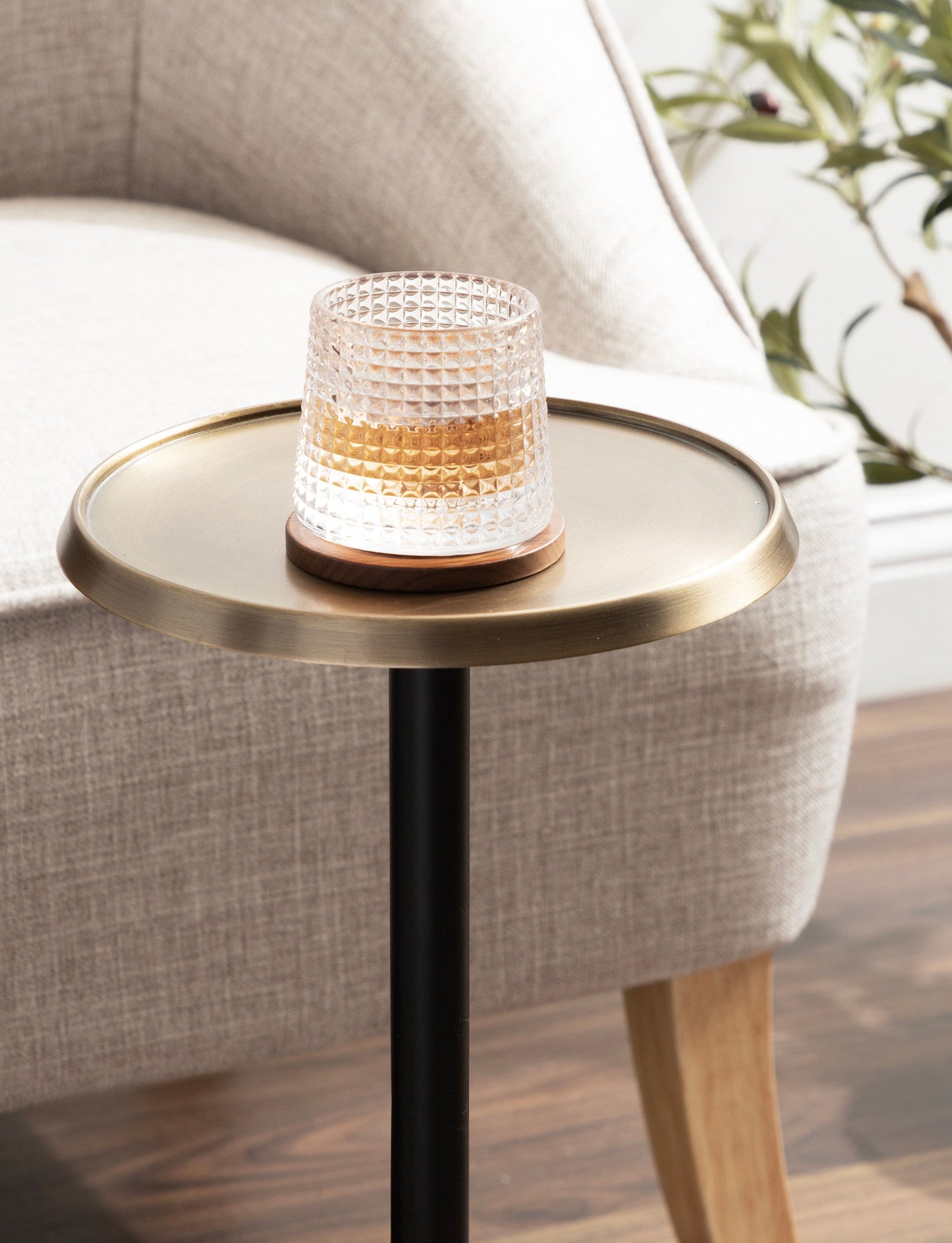 Sanzo Metal Drink Table