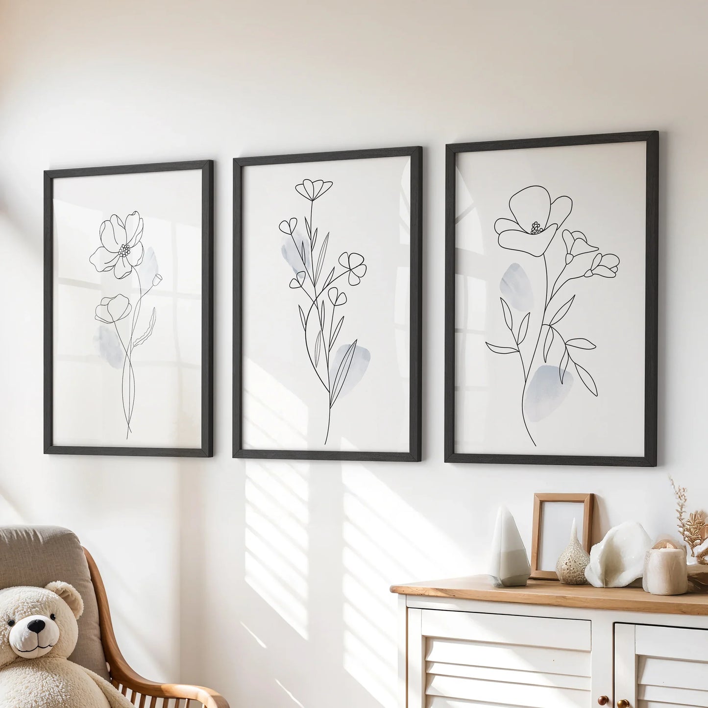 Black and White Botanical Prints. Modern Minimalist Line Art