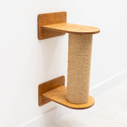 Small Cat Tree – Oak