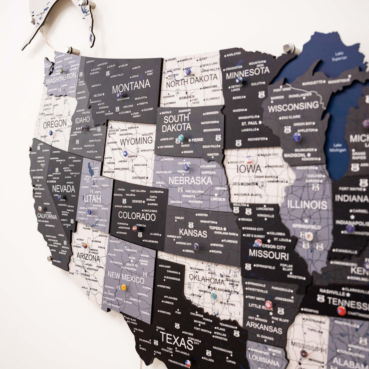 Wooden 3D LED Map of USA - Nordik