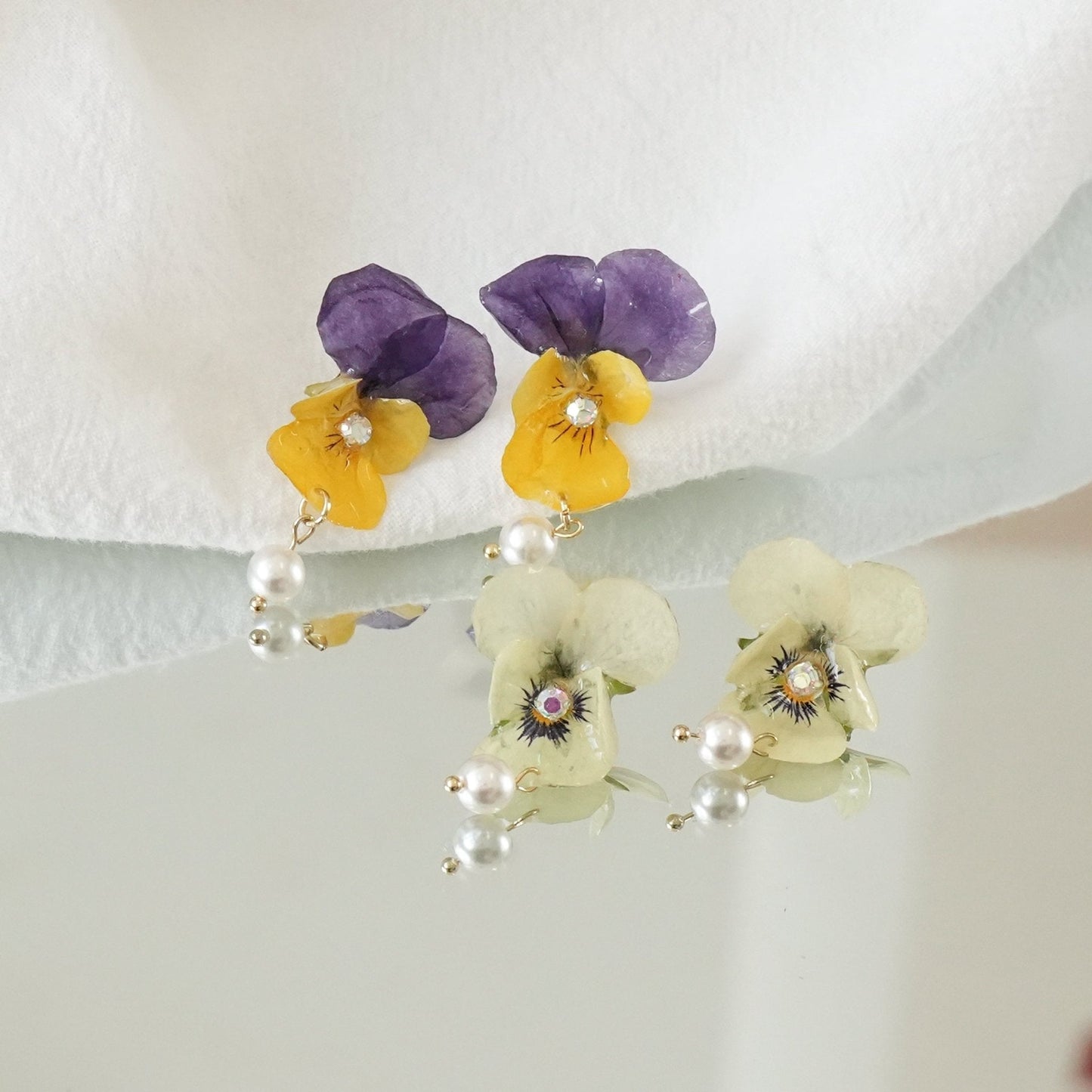 "Singing Garden" Real Viola Pansy Earrings